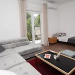 Holiday home Anica
